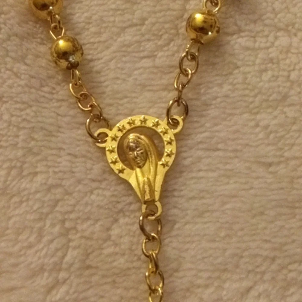 ROSARY BEADS TWO TONE IN COLOR